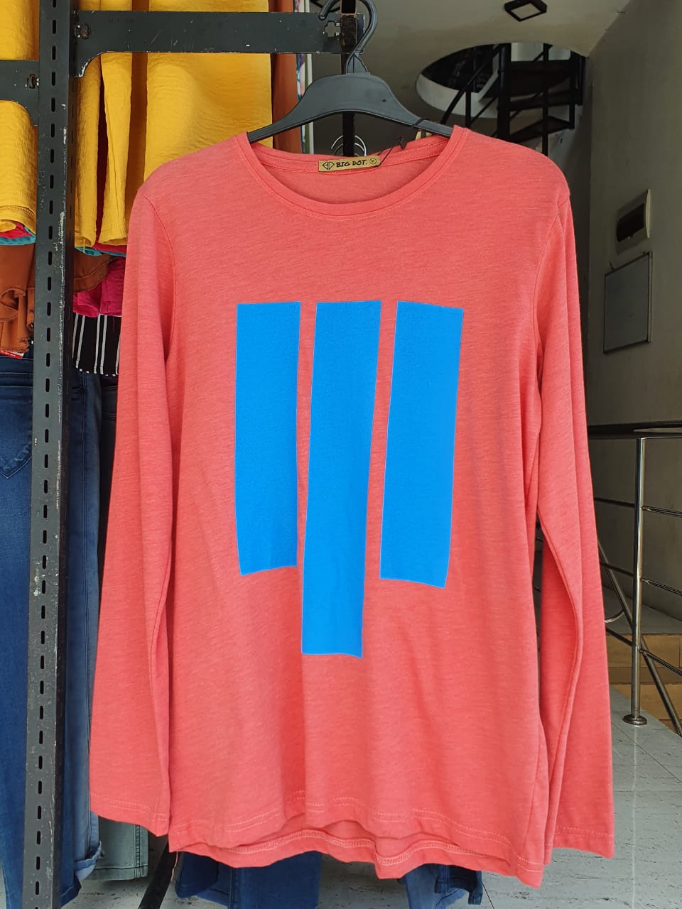  long sleeve tshirt 